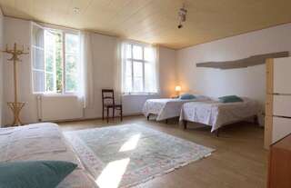Отели типа «постель и завтрак» Villa Högbo Iniö Семейный номер с общей ванной комнатой-2
